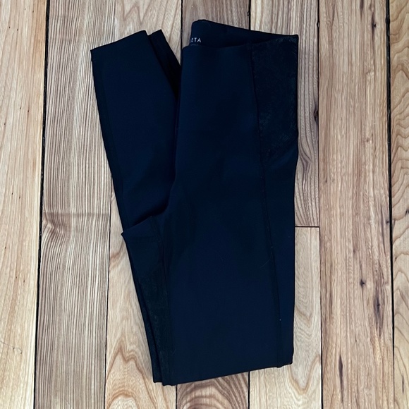 Athlete Stay Fly Reflective 7/8 tight - Picture 10 of 11